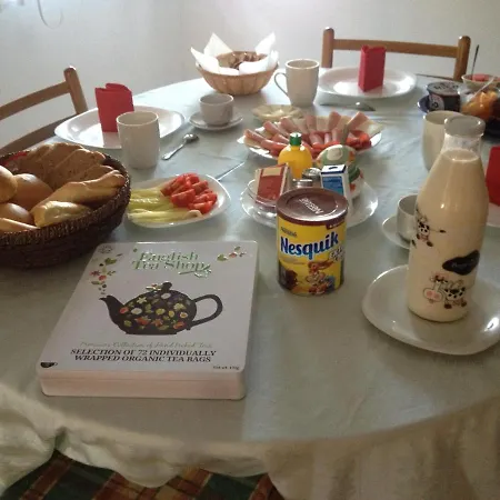 Karibu *