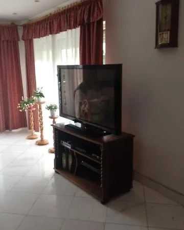 Karibu Panzió *
